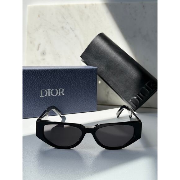 NEW Dior CD Diamond S7F Cactus Jack Sunglasses in Black main image 5
